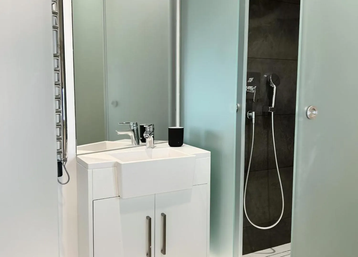 Double Suite In Shared Apartment Lissabon Gasthuis