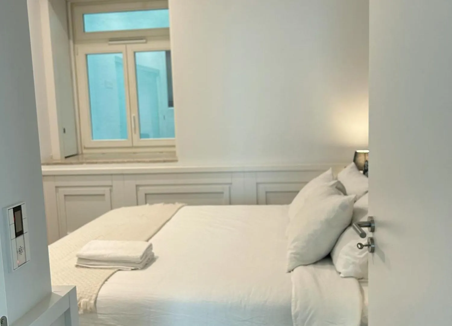 Double Suite In Shared Apartment Lissabon 0*,