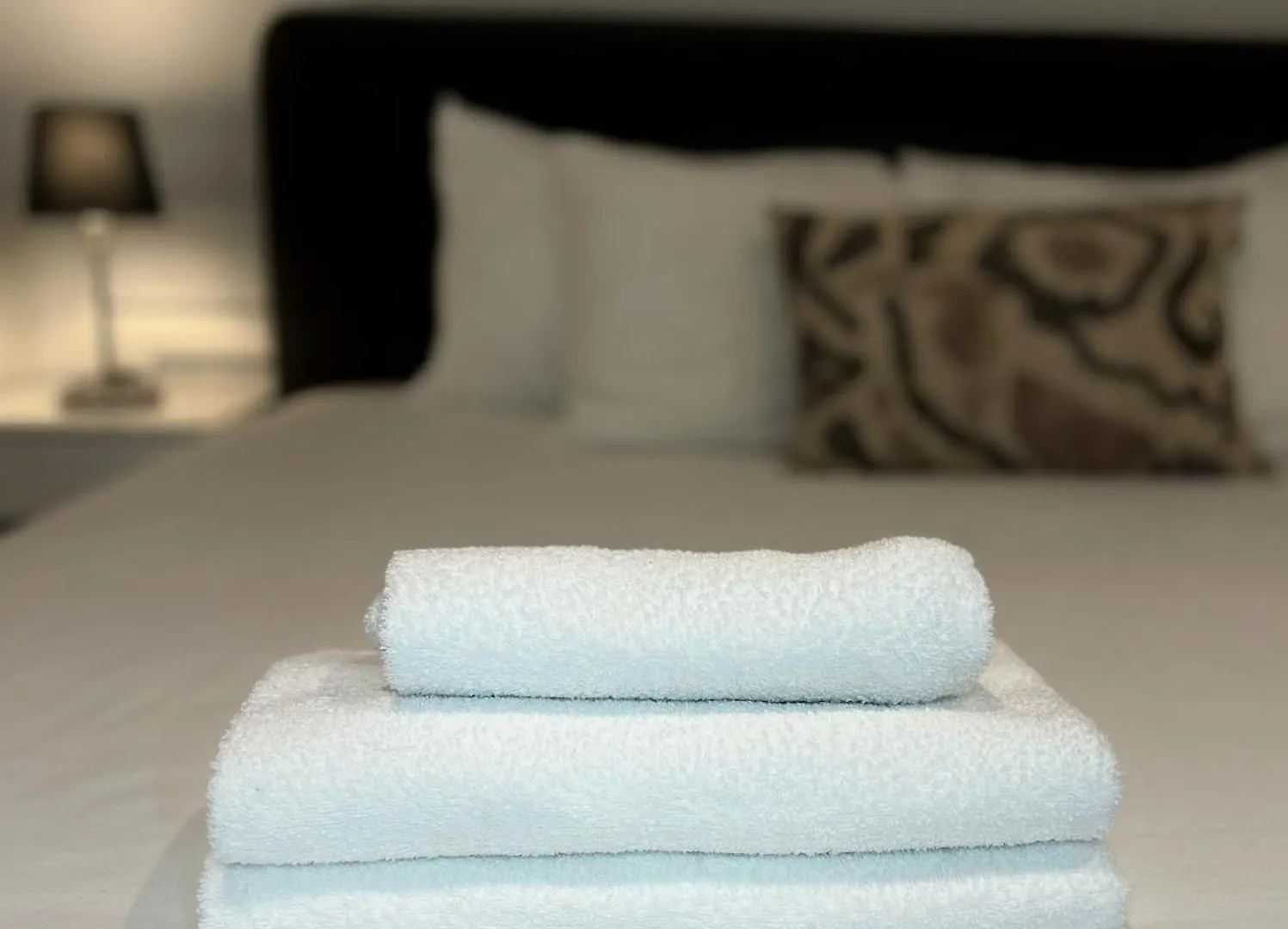 בית הארחה ליסבון Double Suite In Shared Apartment